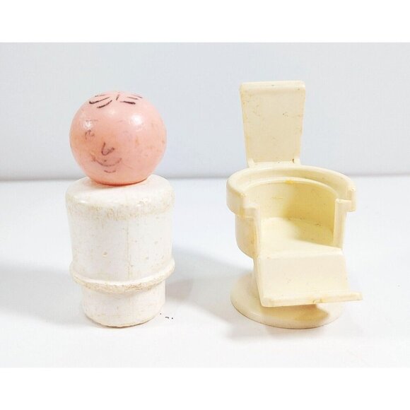 Vintage Fisher Price Little People Barber Chair With Figure - Picture 1 of 3